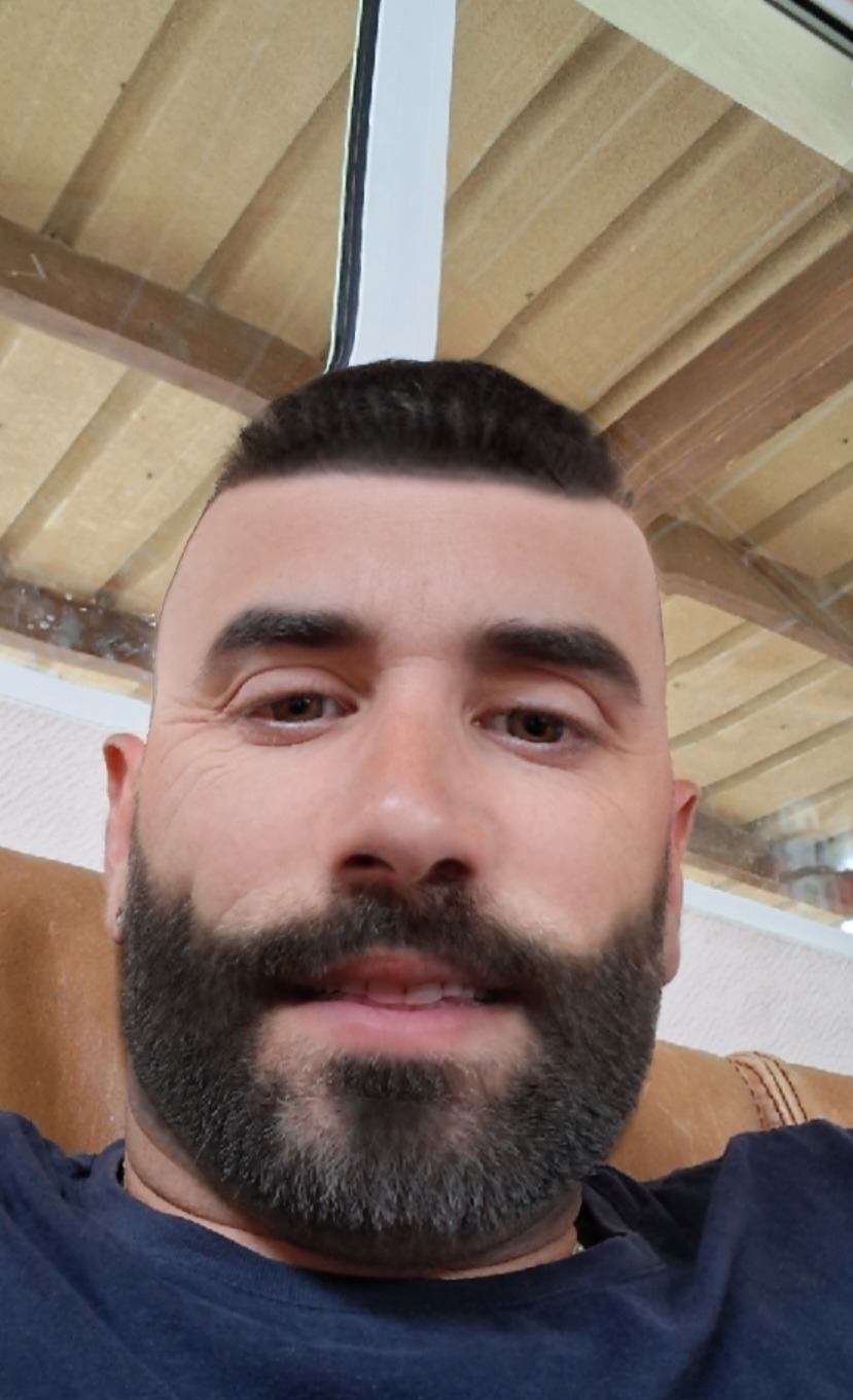 Enrique, 42 ans, LesAllues