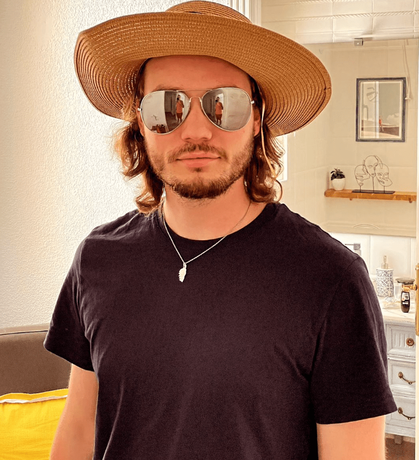 Anton, 27 ans, Hauteville